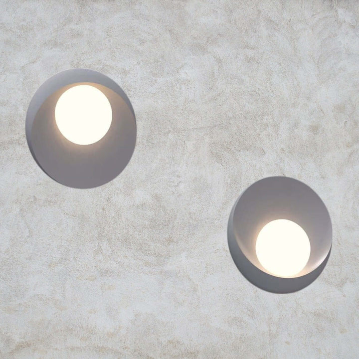 Versatile Indoor/Outdoor LED Wall Light