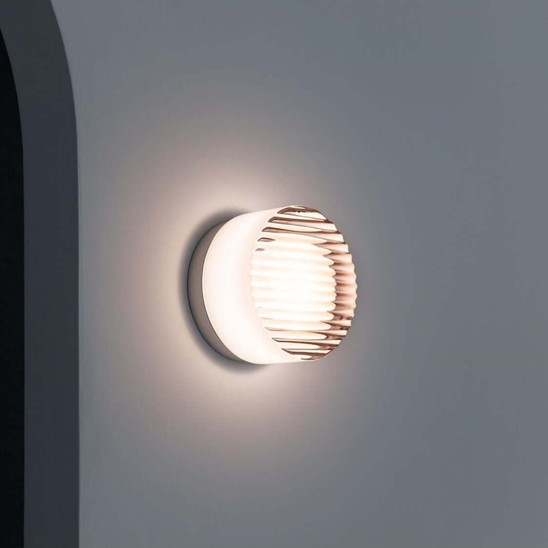 Modern Round LED Wall Light - Indoor/Outdoor