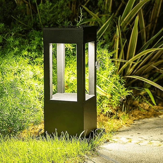 Solar LED Outdoor Pathway Lamp - Garden Light