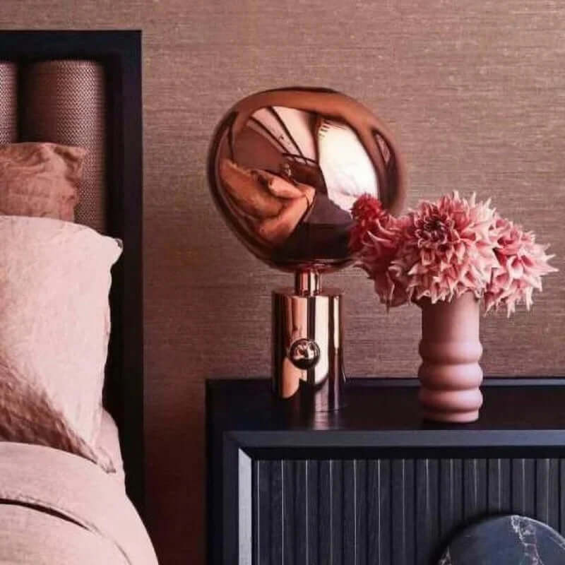 Modern Melt Table Lamp - Eye-catching Design