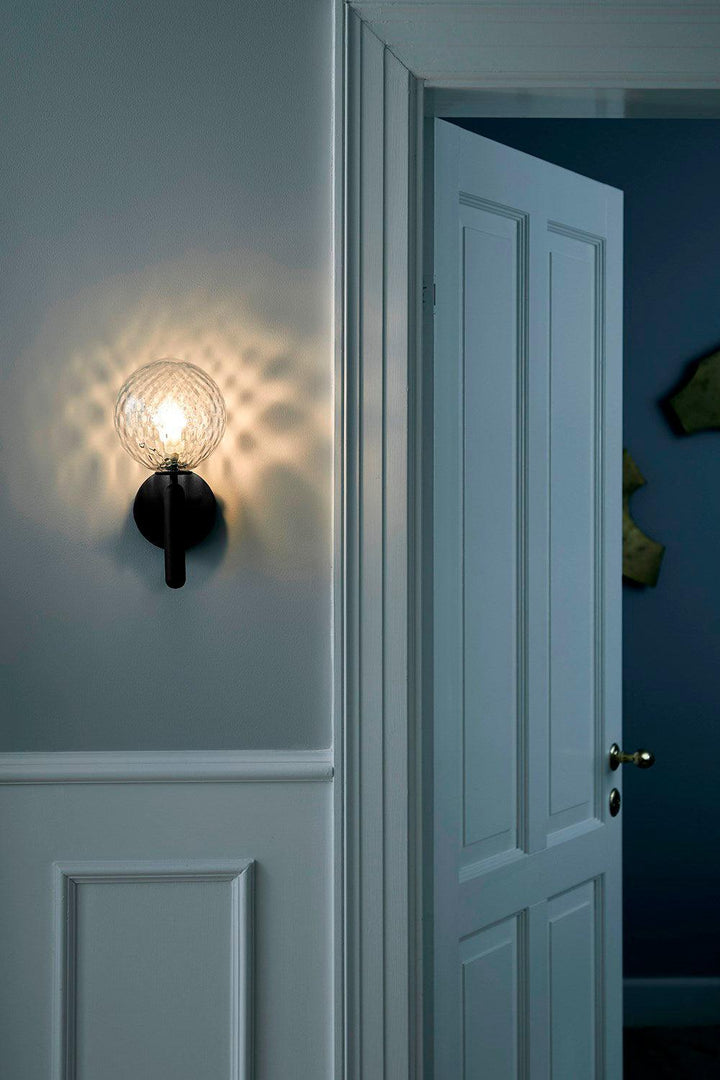 Modern Glass Wall Sconce - Elegant Lighting Fixture