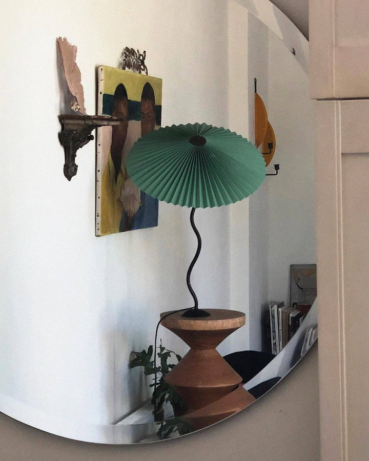 Modern Wavy Table Lamp