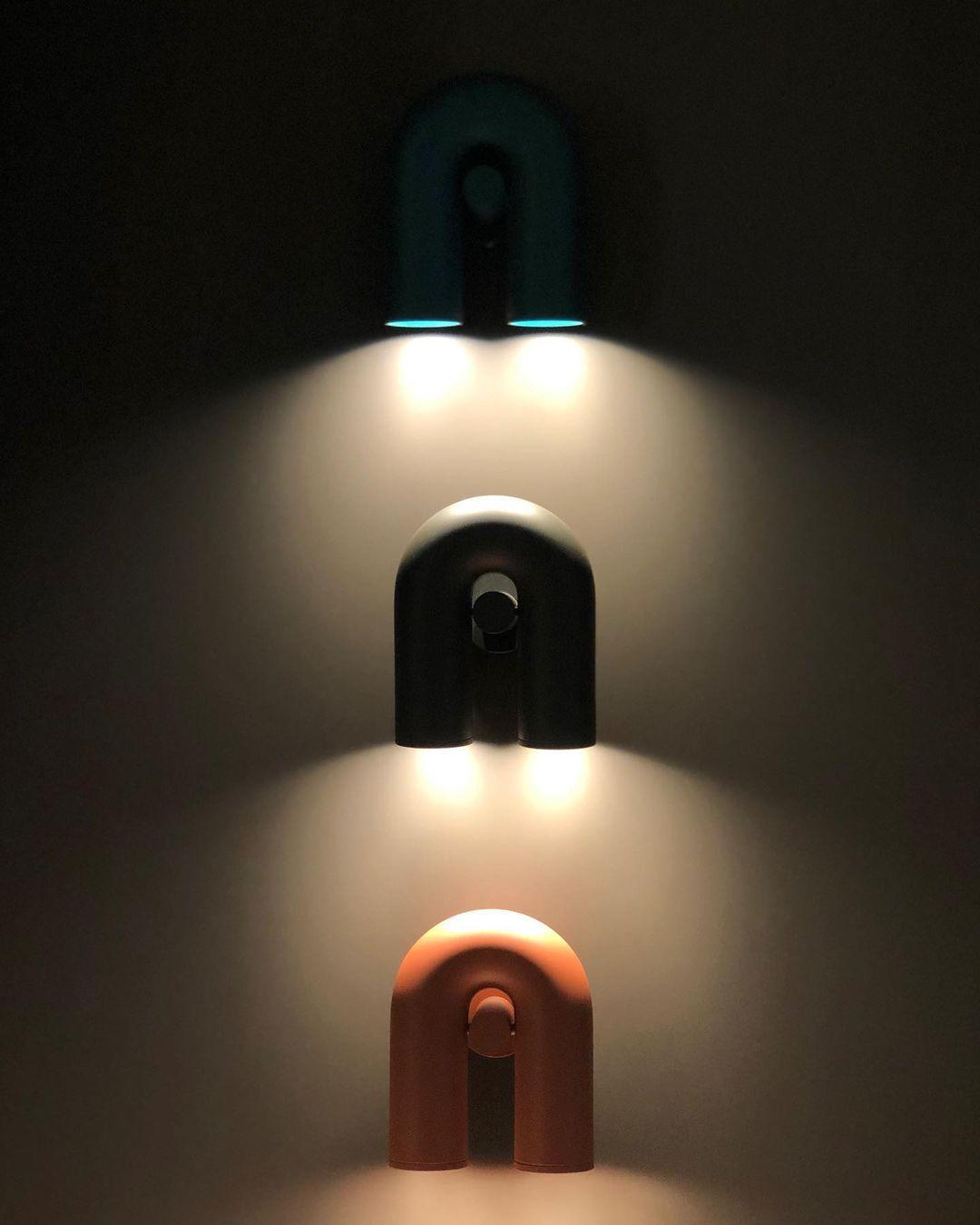 Adjustable U-Shaped Wall Lamp
