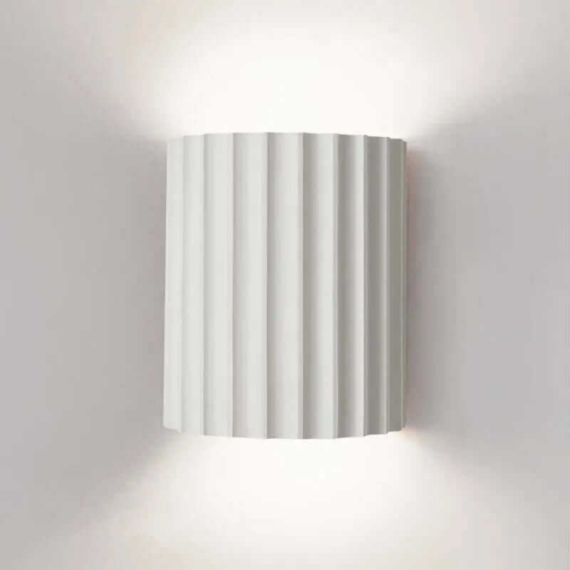 Ruffled Resin Wall Lamp