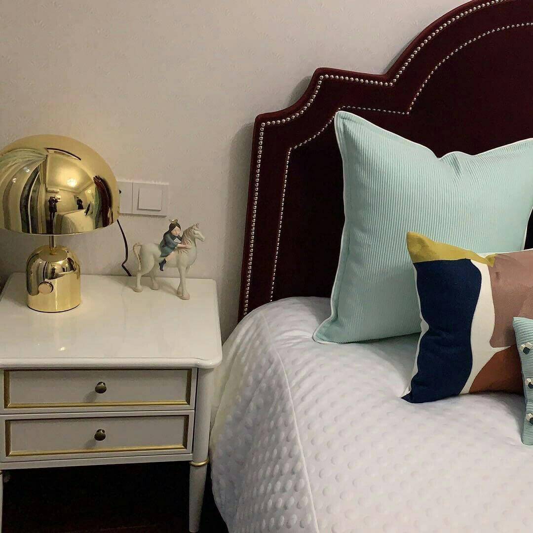 Modern Acrylic & Metal Bell Table Lamp