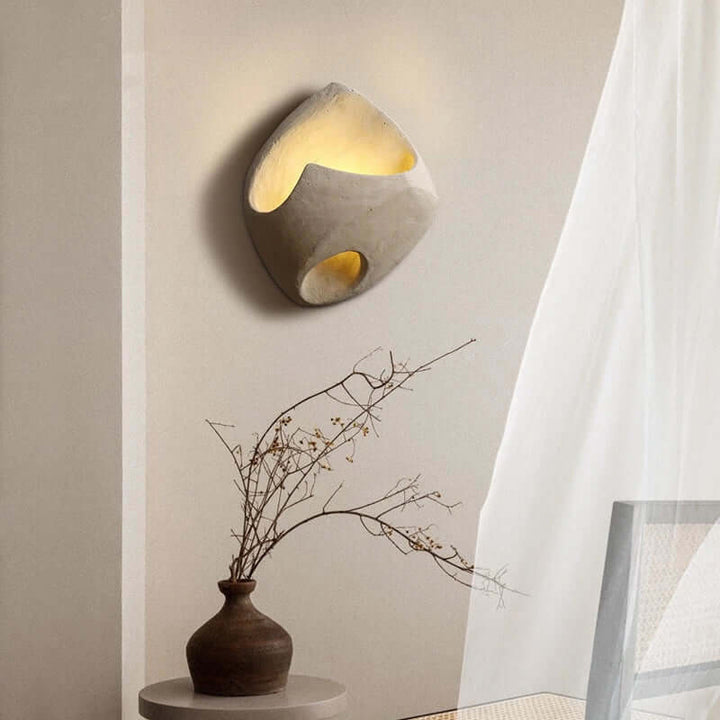 Resin Art Deco Wall Lamp
