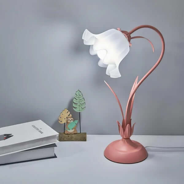 Adjustable Flower Table Lamp