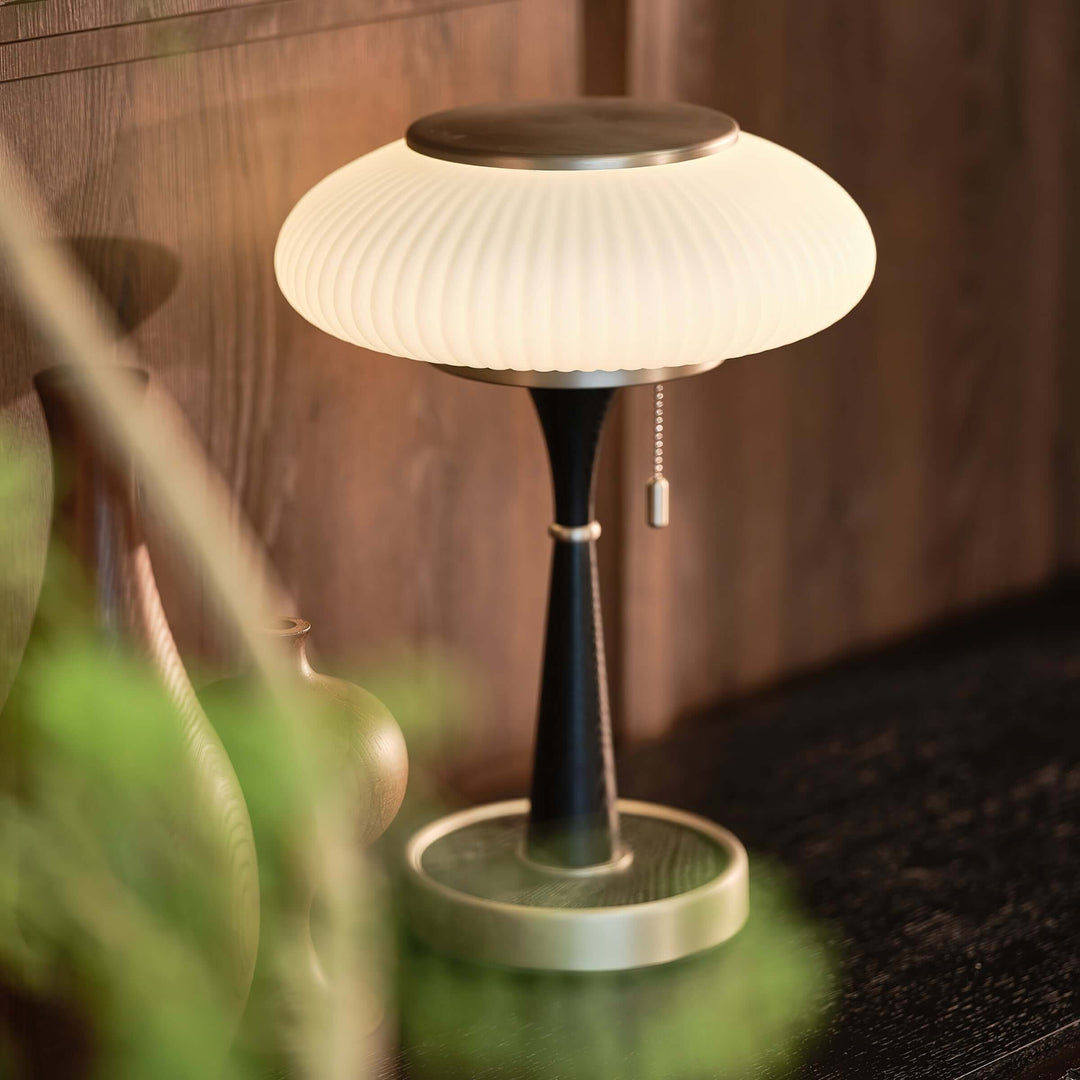 Elegant Mushroom Table Lamp with Wooden Base
