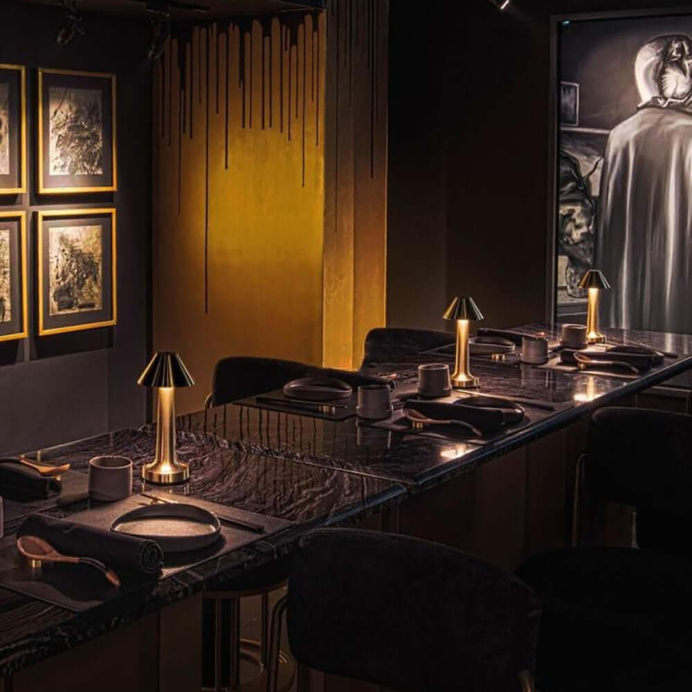 Dimmable LED Table Lamp for Restaurants, Bars & Homes