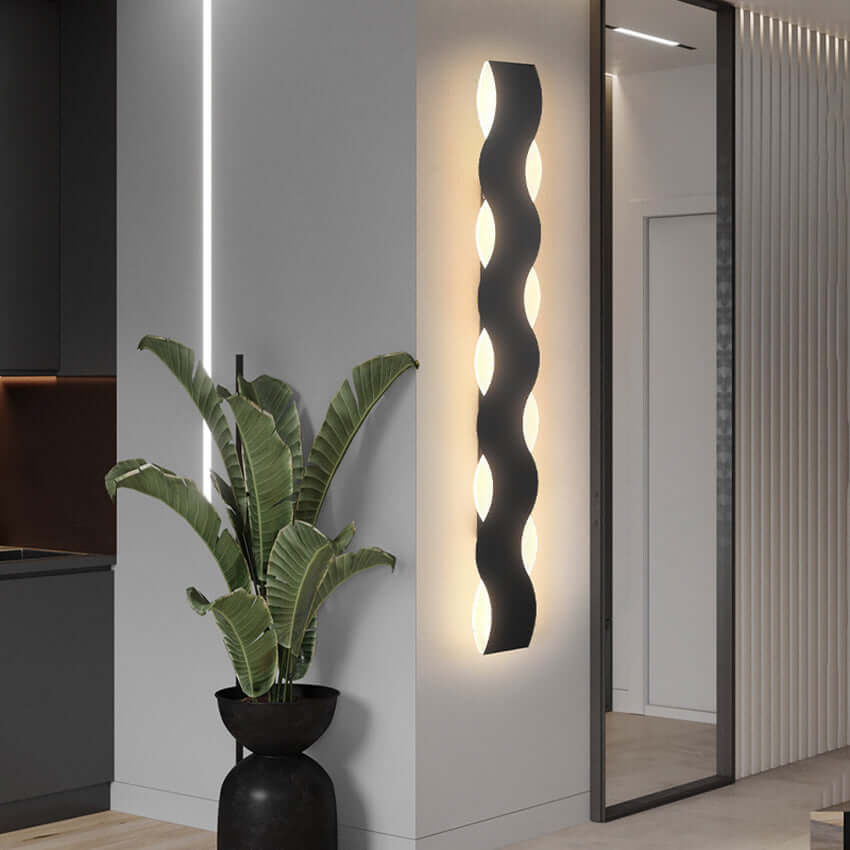 Modern Wave LED Outdoor Wall Light