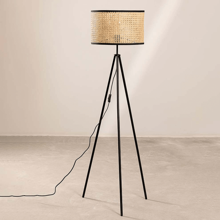Rattan Tripod Floor Lamp - Natural Chic Lighting