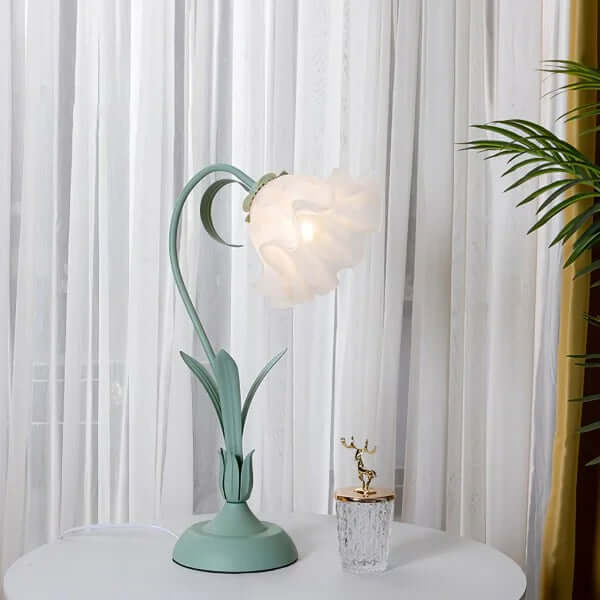 Adjustable Flower Table Lamp