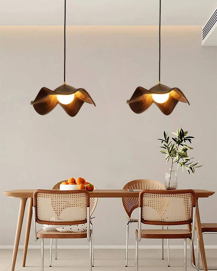 Decorative Resin Pendant Lamp with Leaf Design