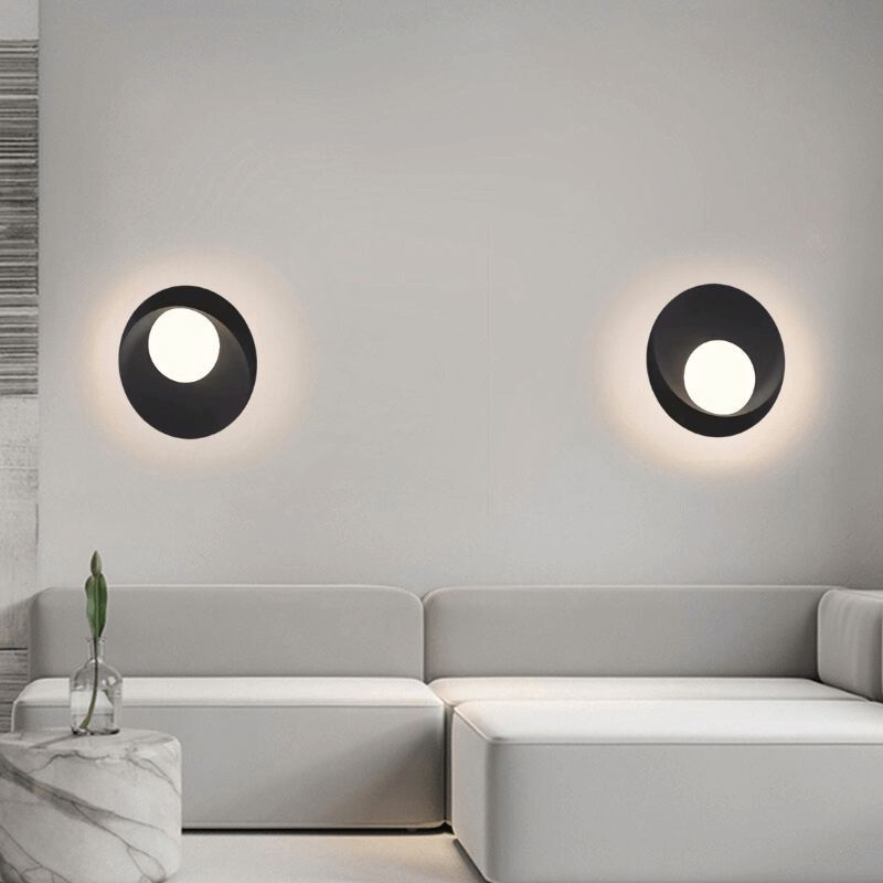 Versatile Indoor/Outdoor LED Wall Light