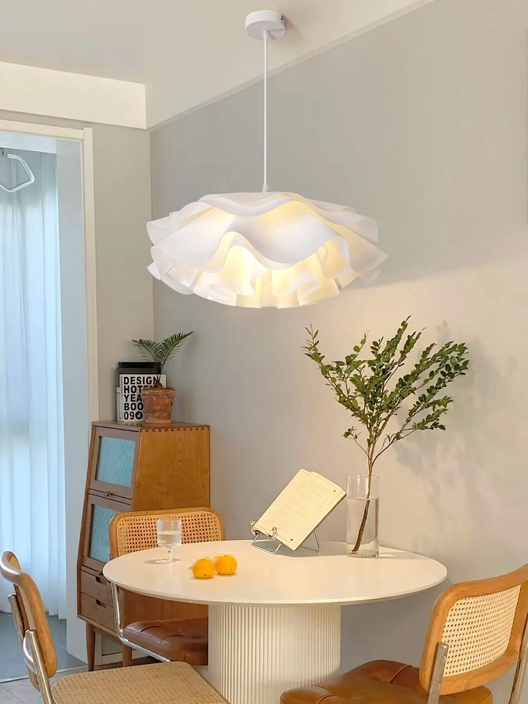 Flower Shaped Pendant Lamp
