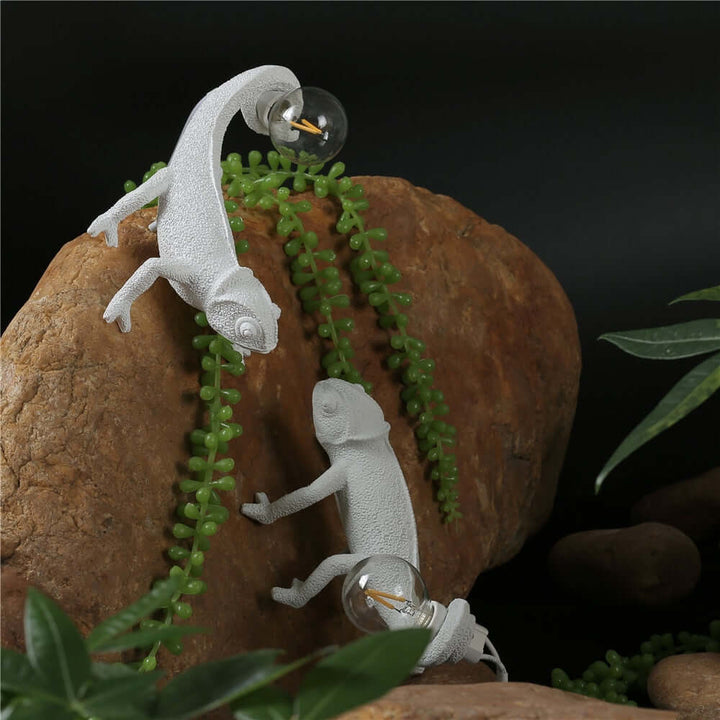 Resin Lizard Table Lamp, Unique Animal Decor