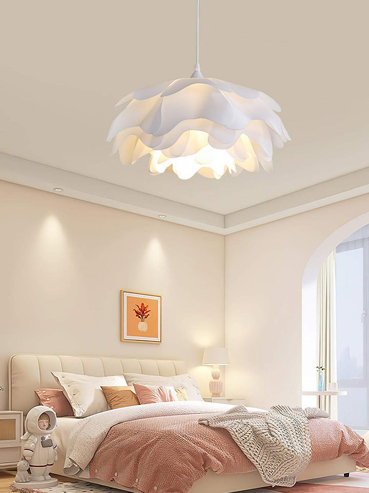 Flower Shaped Pendant Lamp