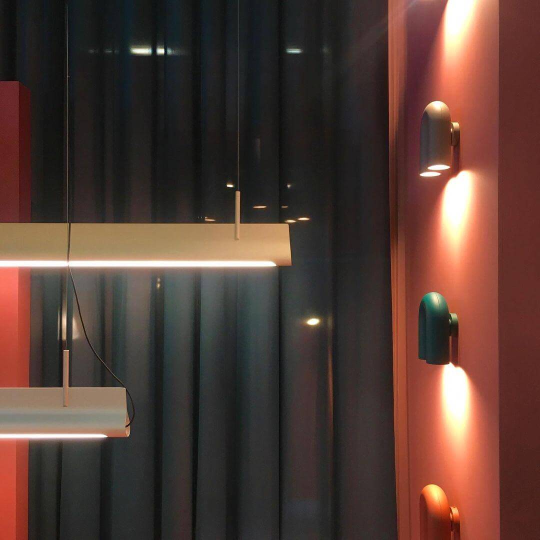 Adjustable U-Shaped Wall Lamp