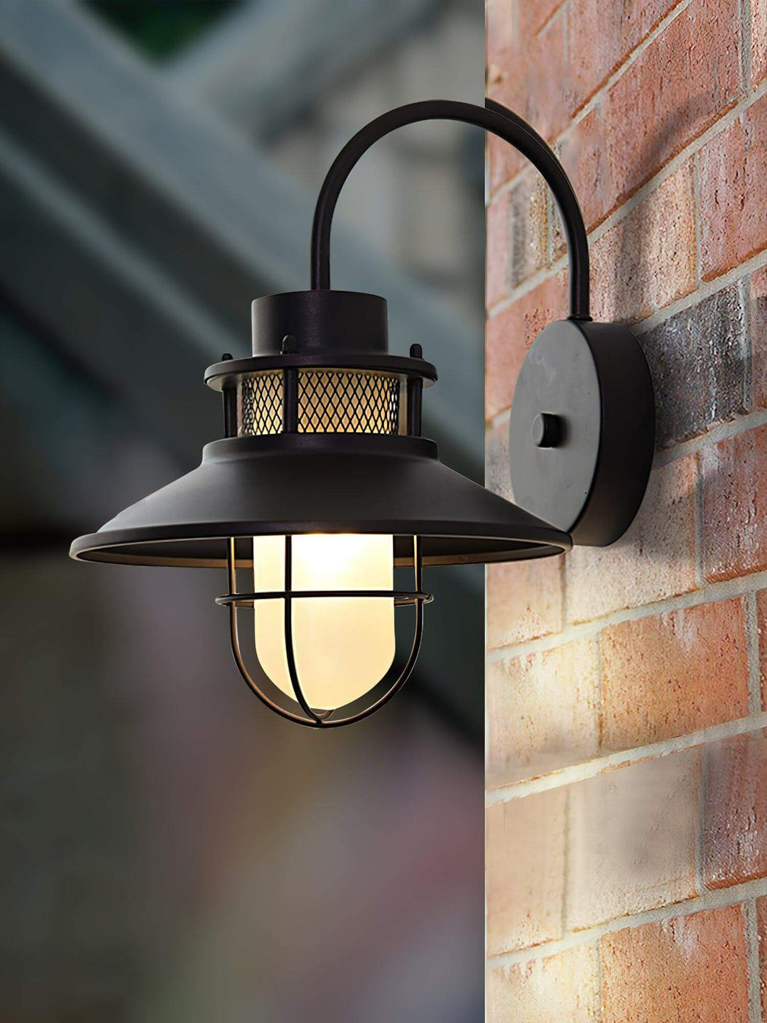 Outdoor Wall Lamp with IP65 Moisture Protection
