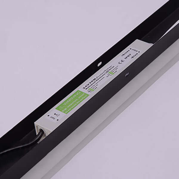 Sleek LED Outdoor Wall Lamp