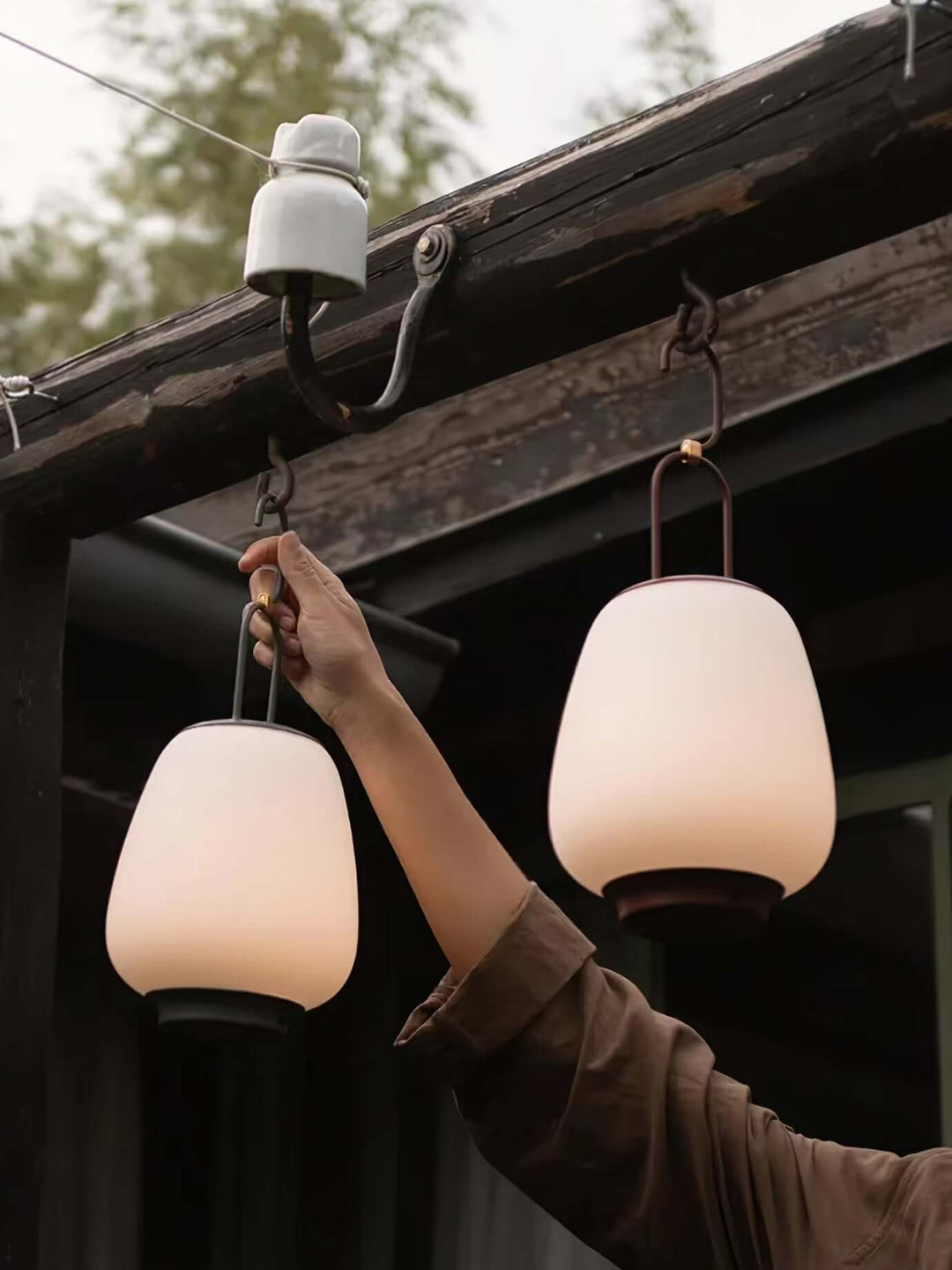 Portable LED Table Lamp with Built-in Battery