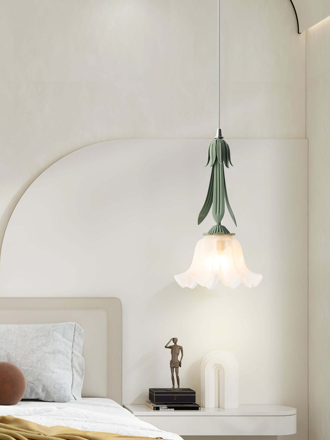 Elegant Flower Pendant Light