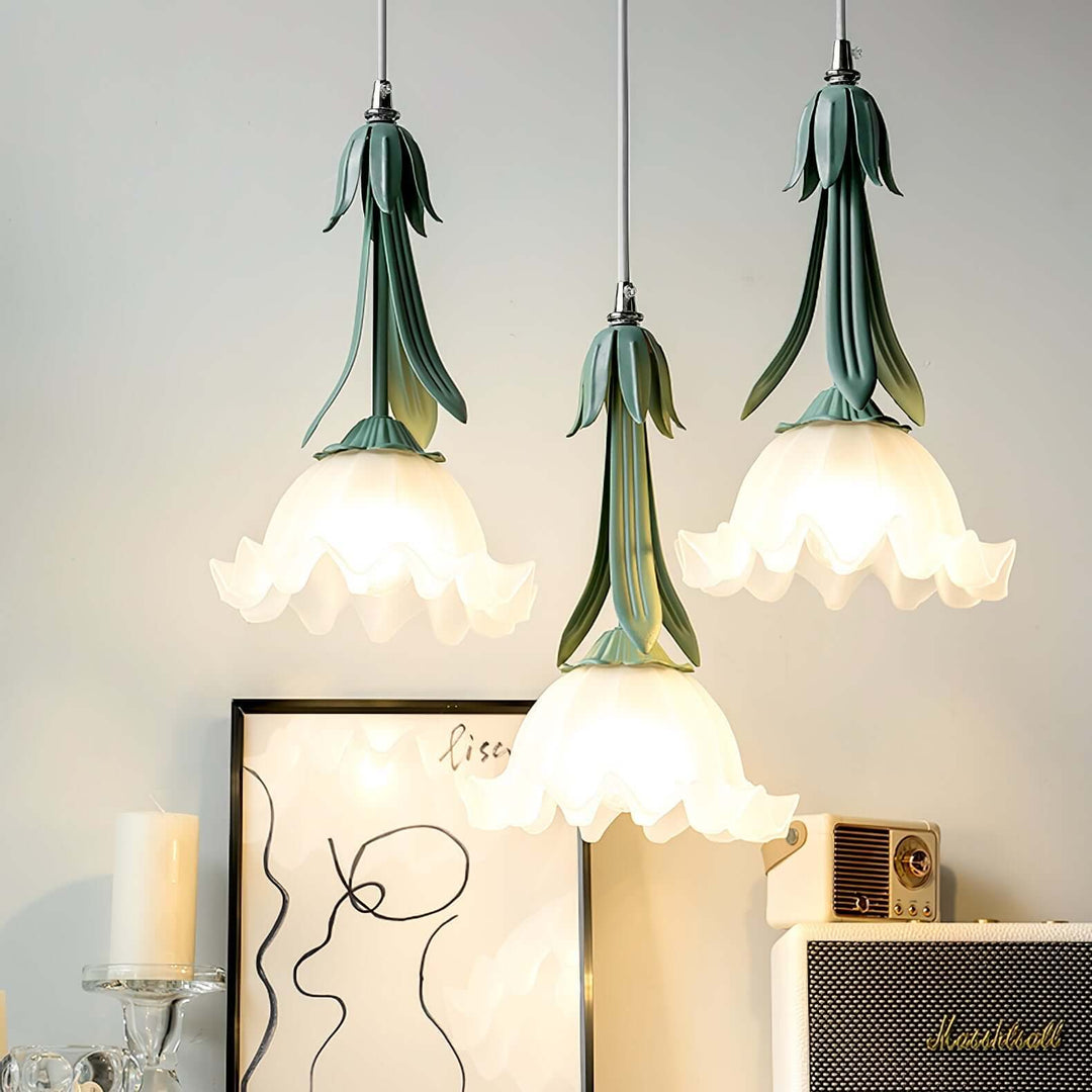 Elegant Flower Pendant Light