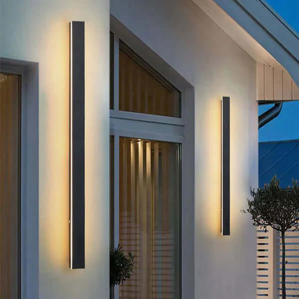 Modern LED Wall Light Fixture - Acrylic & Metal