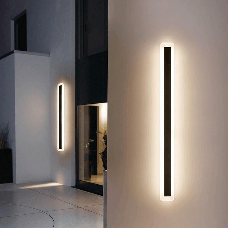 Sleek LED Outdoor Wall Lamp