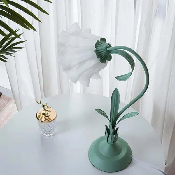 Adjustable Flower Table Lamp