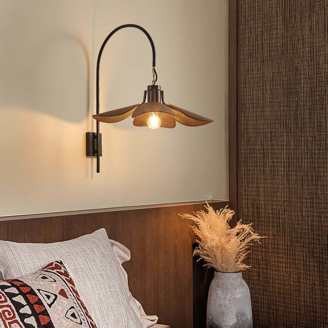 Elegant Petal Bloom Wall Lamp