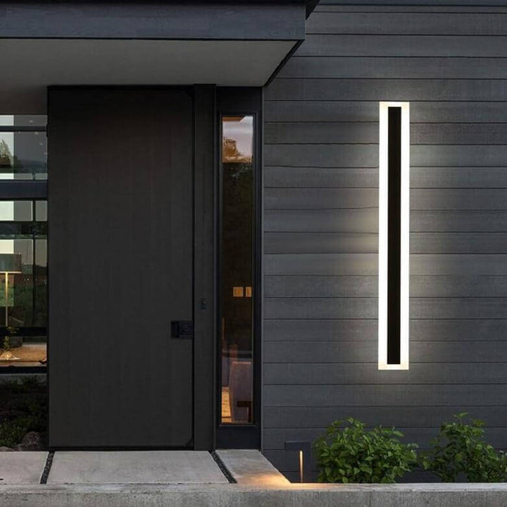 Sleek LED Outdoor Wall Lamp