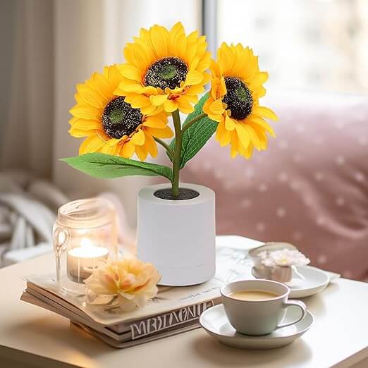 LED Sunflower Lamp - Decorative Table Lamp