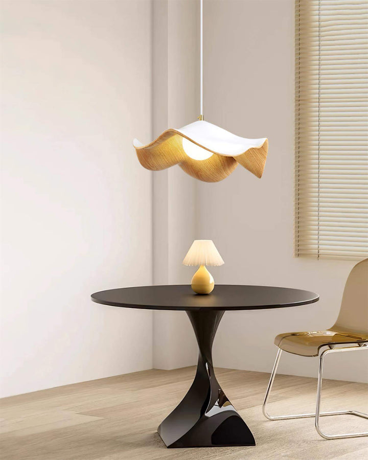 Decorative Resin Pendant Lamp with Leaf Design