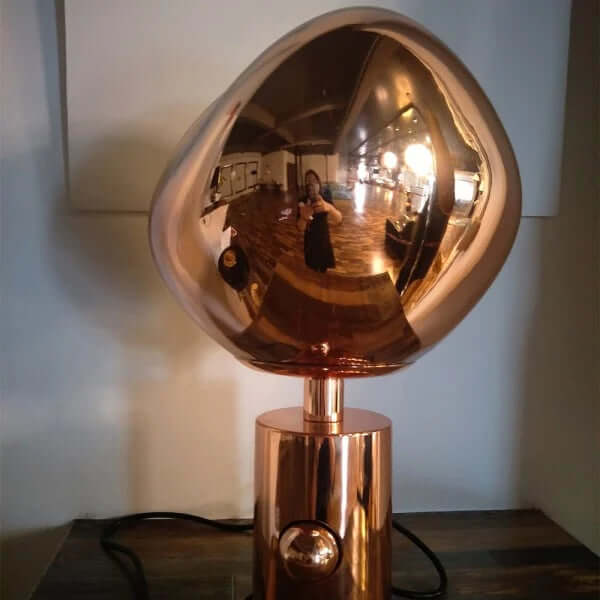 Modern Melt Table Lamp - Eye-catching Design