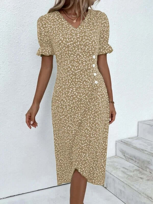Comfortable & stylish knee-length flowy summer dress for women. A perfect casual choice for warm days.