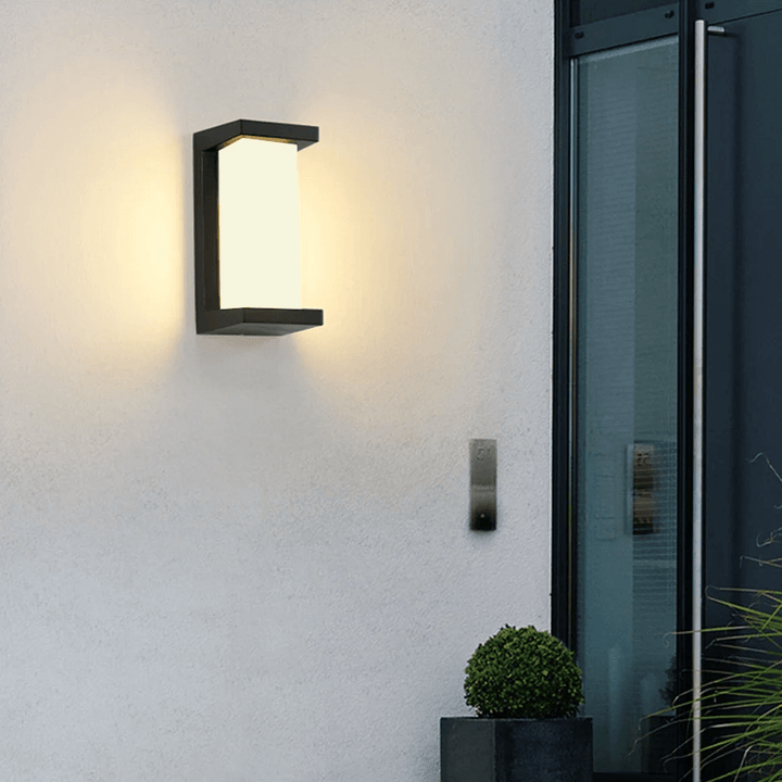 Motion Sensor LED Wall Light Outdoor/Indoor