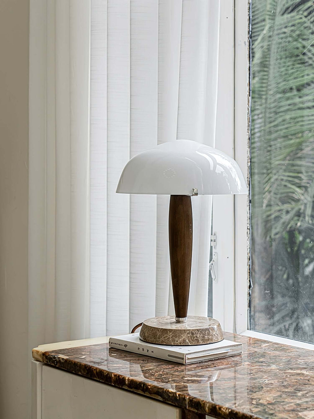 Elegant Glass & Wood Table Lamp