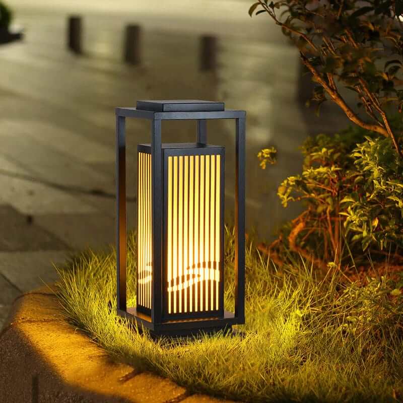 Solar LED Outdoor Post Light, Waterproof Garden Lamp