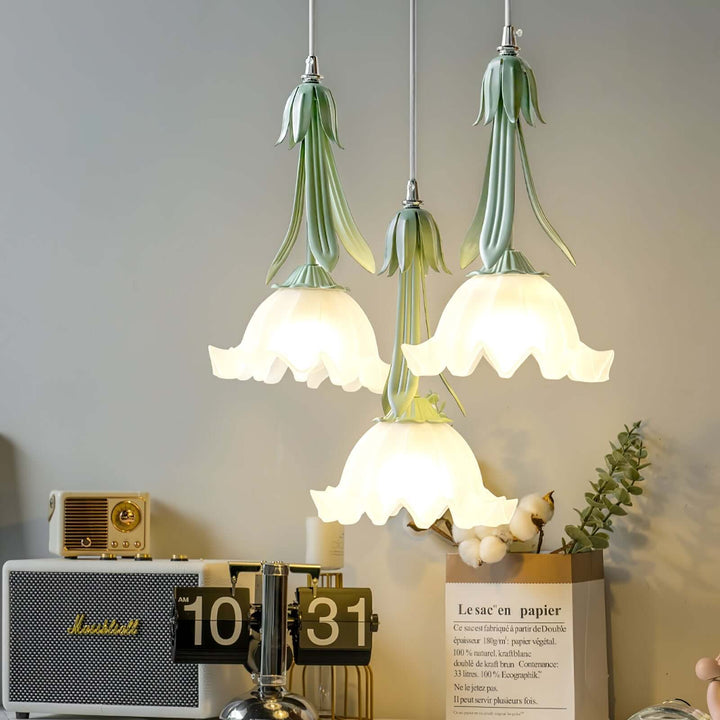 Elegant Flower Pendant Light