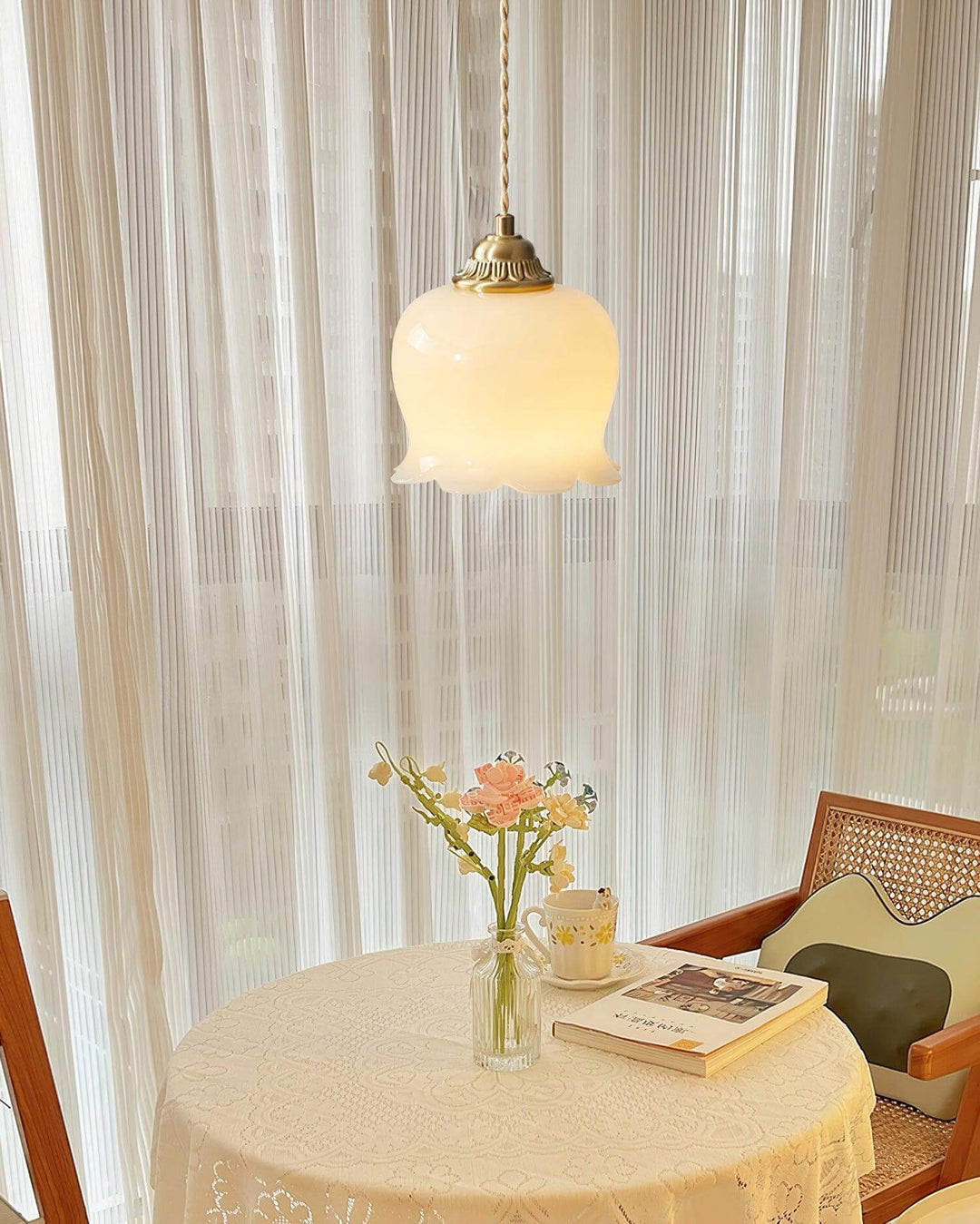 Floral Pendant Lamp, Elegant Hanging Ceiling Light Fixture