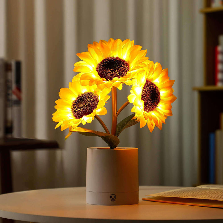 LED Sunflower Lamp - Decorative Table Lamp