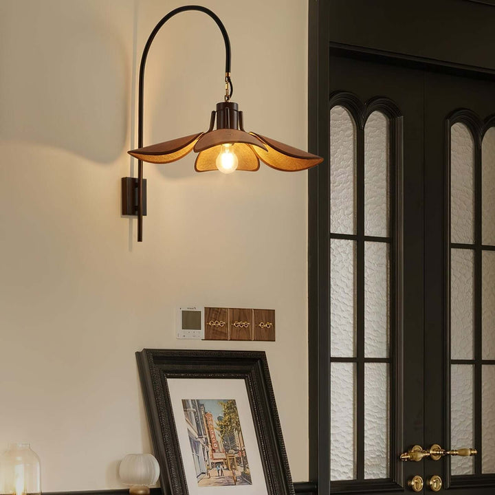 Elegant Petal Bloom Wall Lamp