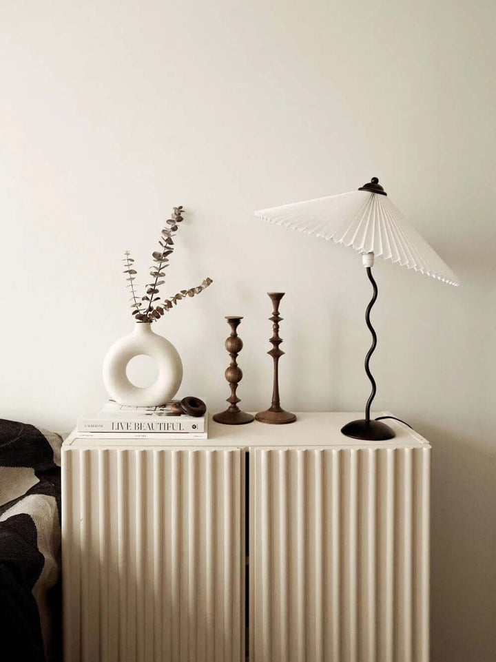 Modern Wavy Table Lamp