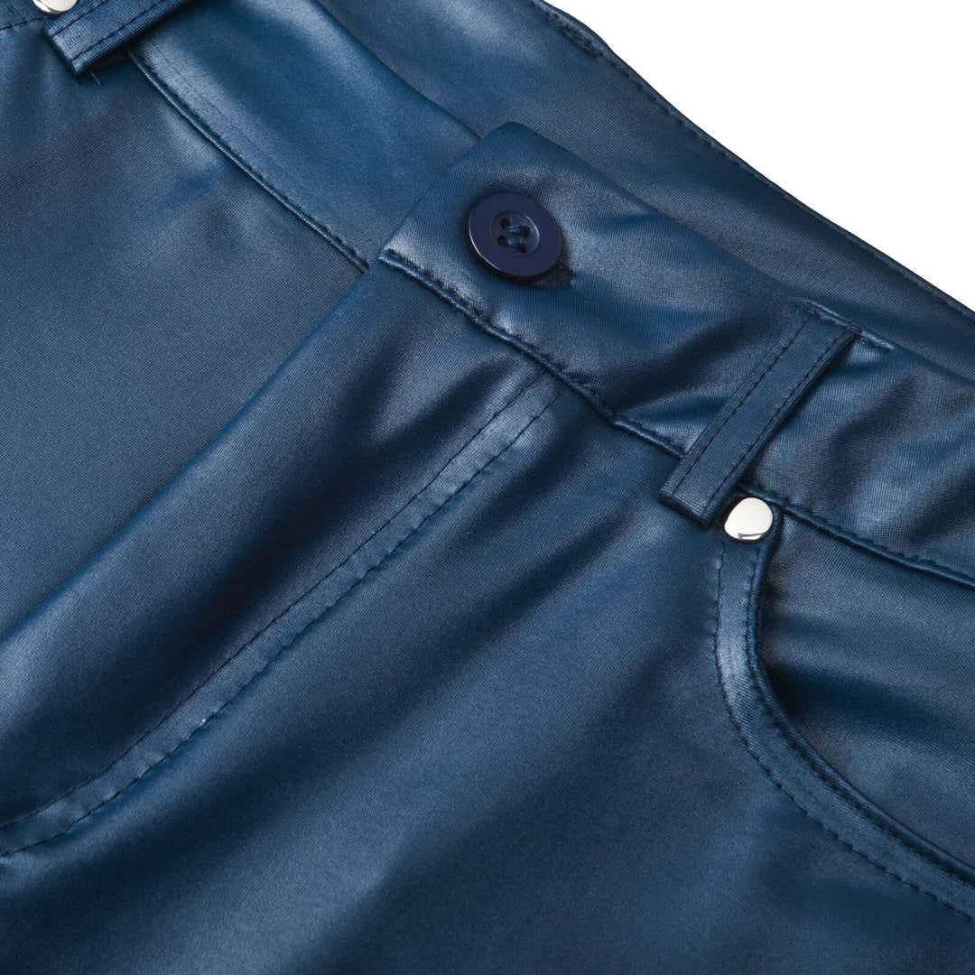 Women's black high waist stretch trousers. Skinny fit, a comfortable fashion staple.