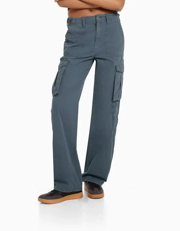 "Black wide-leg women's cargo pants, relaxed fit with functional pockets, versatile style for casual or polished looks."