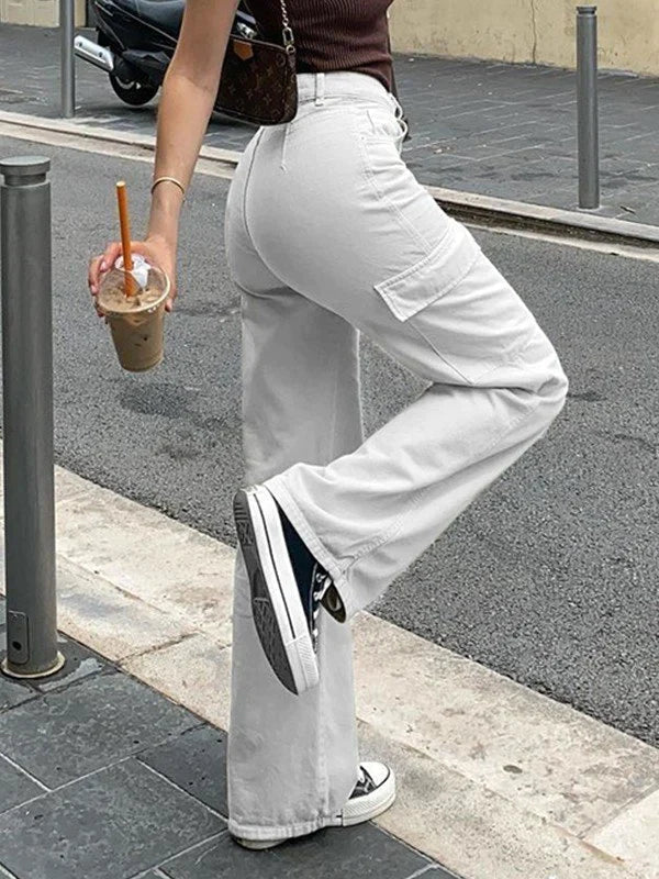 "Black wide-leg women's cargo pants, relaxed fit with functional pockets, versatile style for casual or polished looks."
