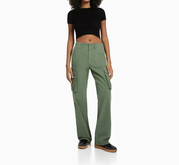"Black wide-leg women's cargo pants, relaxed fit with functional pockets, versatile style for casual or polished looks."
