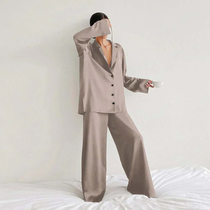 Women's Button-Up Shirt & Wide-Leg Pants