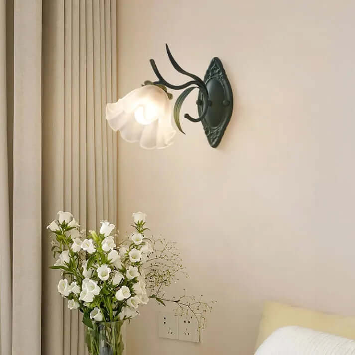Floral Wall Lamp, Iron & Acrylic, 22cm